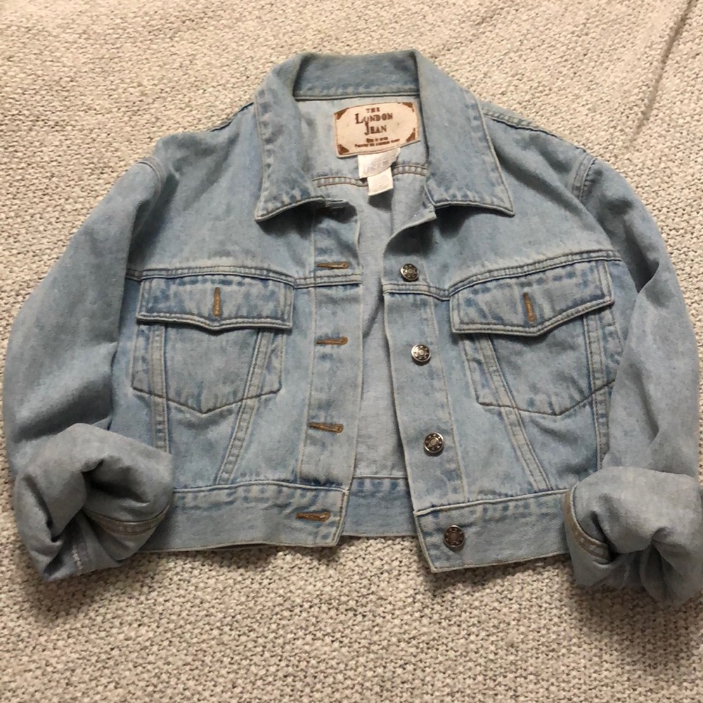 ☀️VTG perfectly worn in cropped 90s denim jacket